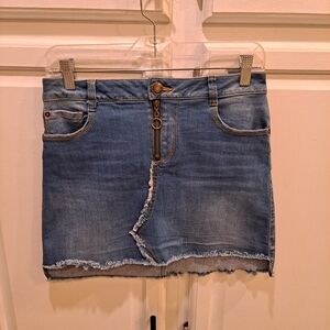 Studio F Blue Denim Frayed Hem Mini Skirt With Pockets Hi-low Cotton